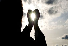 咪咕体育：AIGC看体育｜精彩回顾：第十二届全国少数民族传统体育运动会开幕新华社.